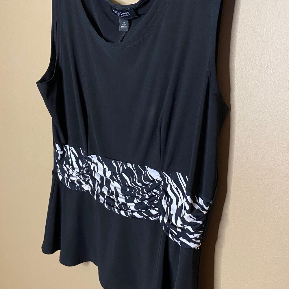 Classic Conservative Perceptions New York Black Top